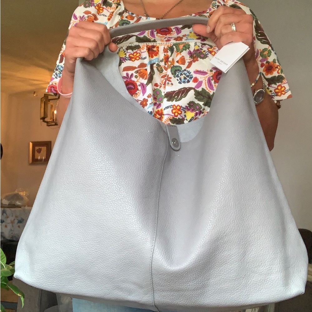 Kurt Geiger Large Light Gray Leather Shoulder Bag
